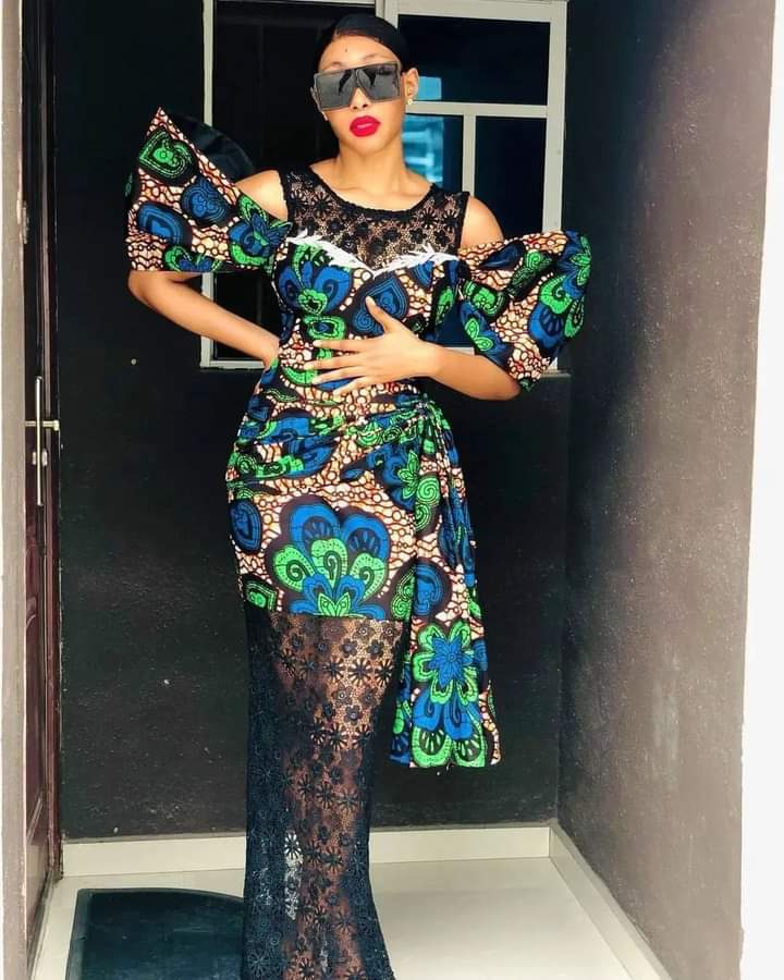 Latest Ankara Long Gown Styles 2022 For Ladies 3