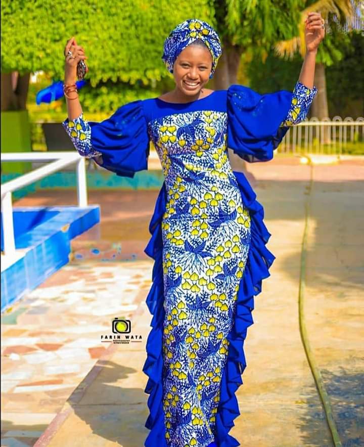 Latest Ankara Long Gown Styles 2022 For Ladies 7