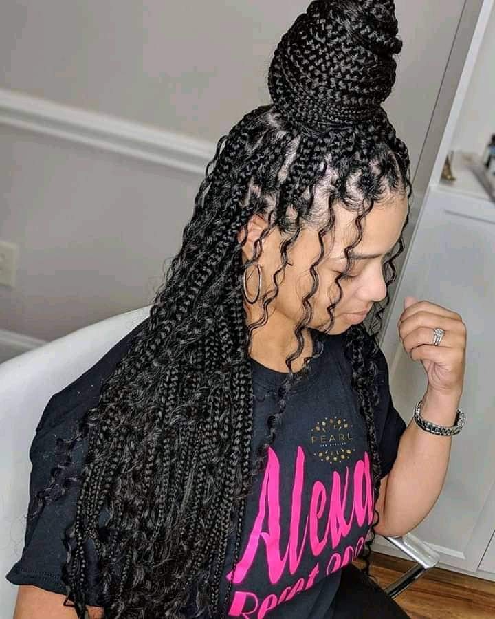 Simple and New Hairstyles For Black Ladies 2022 9