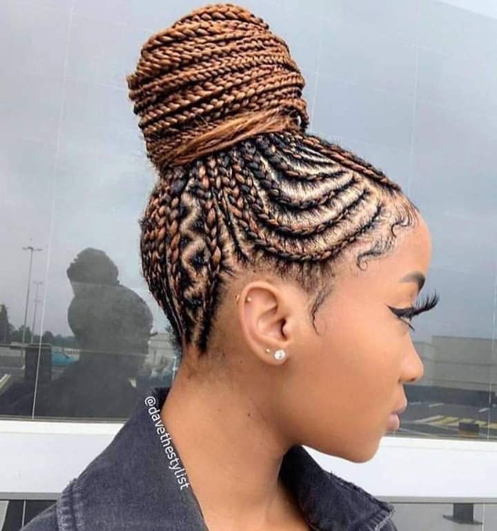 Trending Ghana Weaving Styles For Women 2022 6