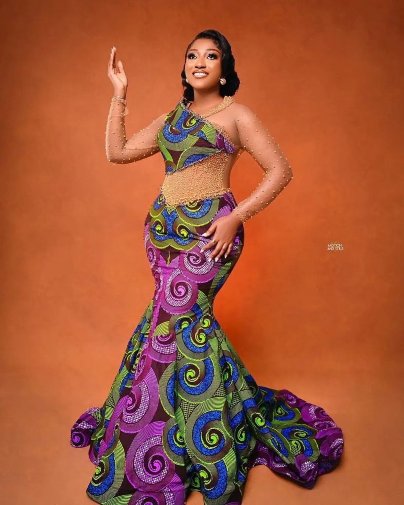 2023 Extraordinary and Long Ankara Gown Styles for Ladies 2