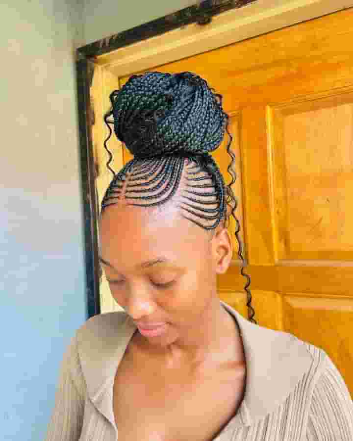 Beautiful Ghana Weaving Styles 2023 for Black Women 5