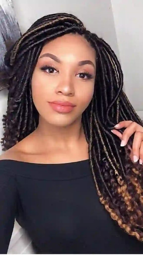 Beautiful and Unique Hairstyles 2023 in Nigeria 4