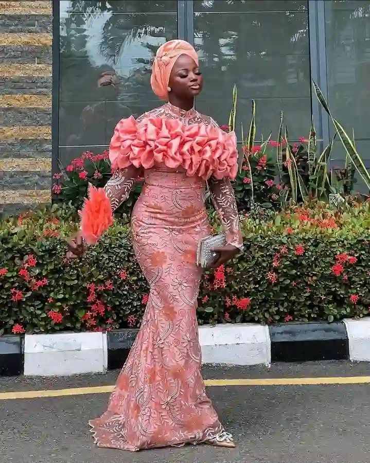 Lovely and Nice Aso Ebi Styles 2023 for Ladies 3
