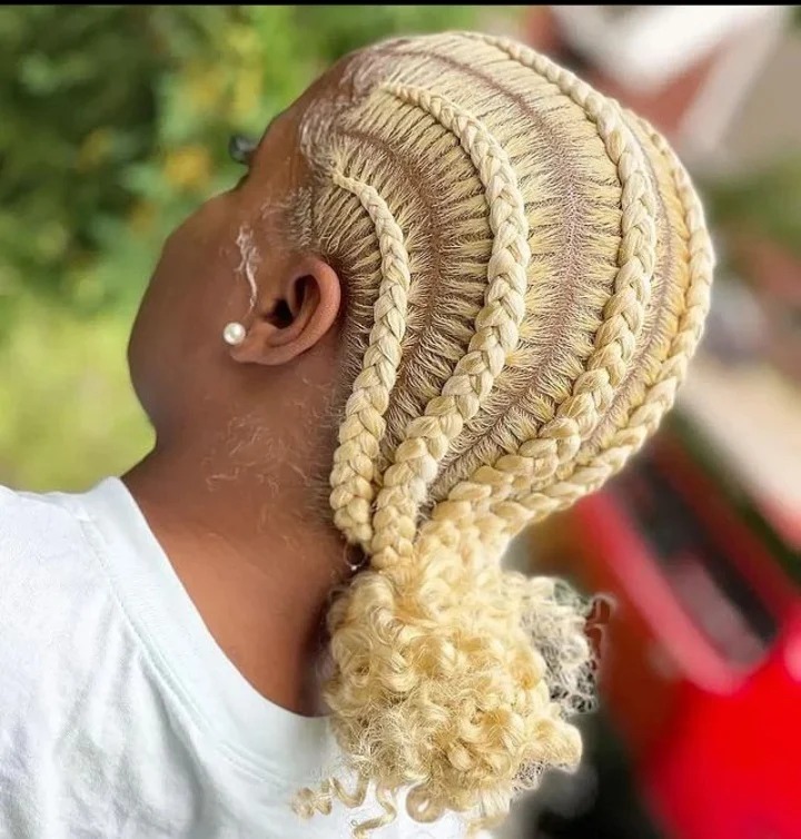Simple Cornrows Hairstyles 2023 for Black Ladies 4