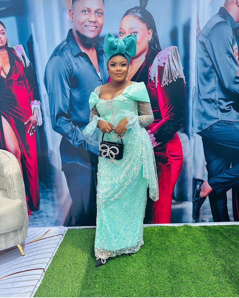 2023 Stunning Asoebi Outfits To Rock This Weekend 3