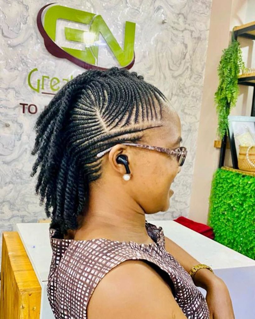 Best Pictures Of Different Hairstyles in Nigeria 2023 5