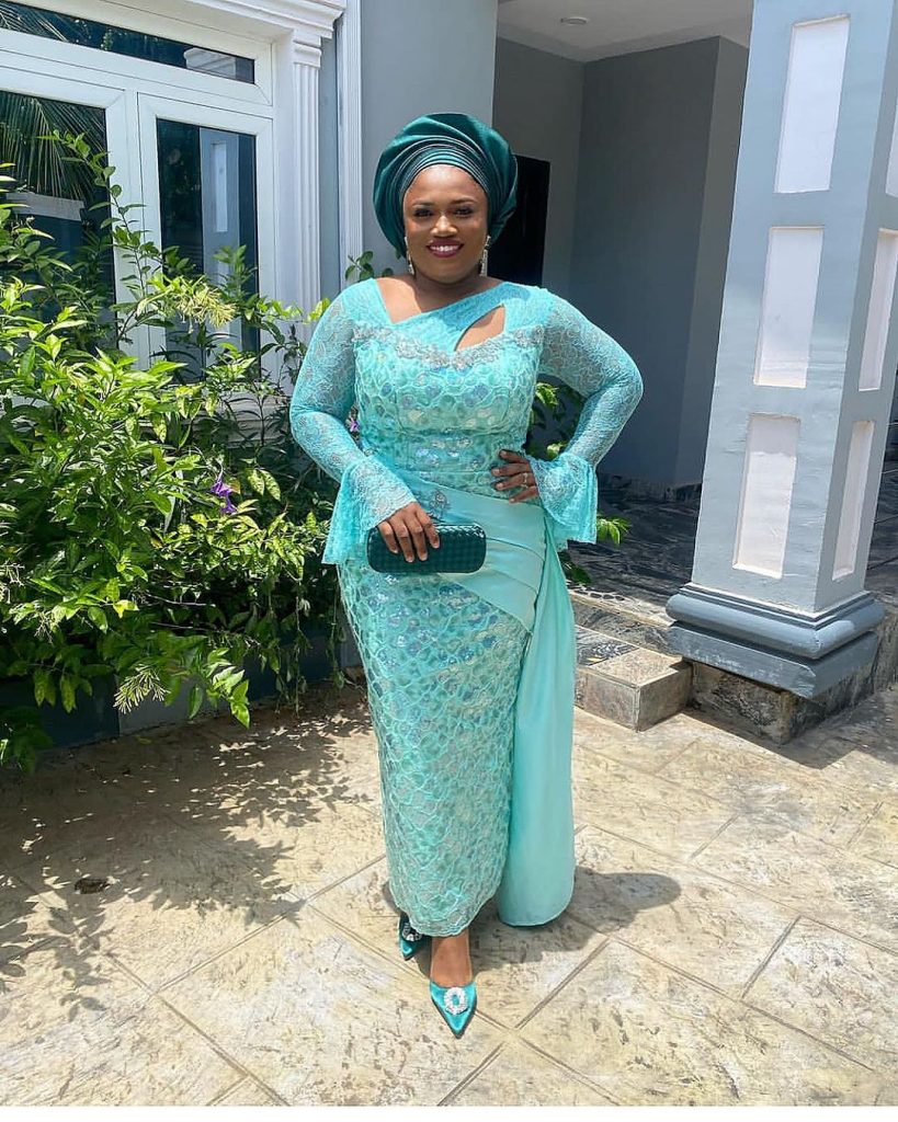 Latest Owambe Styles With Lace Fabric 2023 2