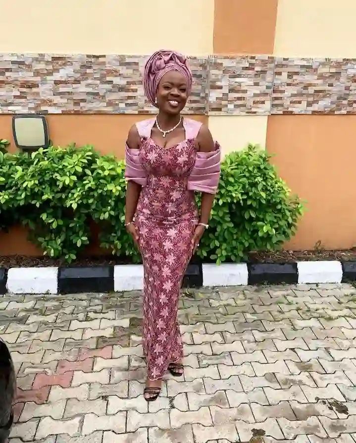 Nice Pictures of Owambe Styles With Lace Fabric 2023 4