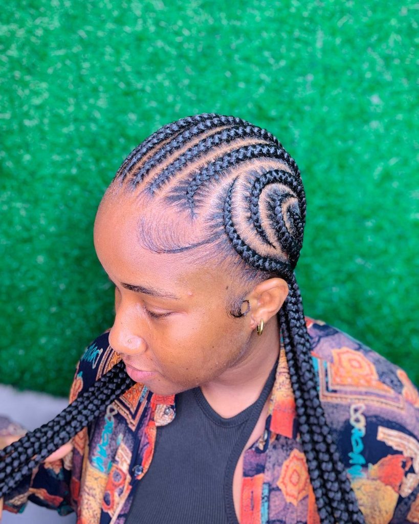 Latest Short And Beautiful Cornrow Hairstyles For Ladies 4