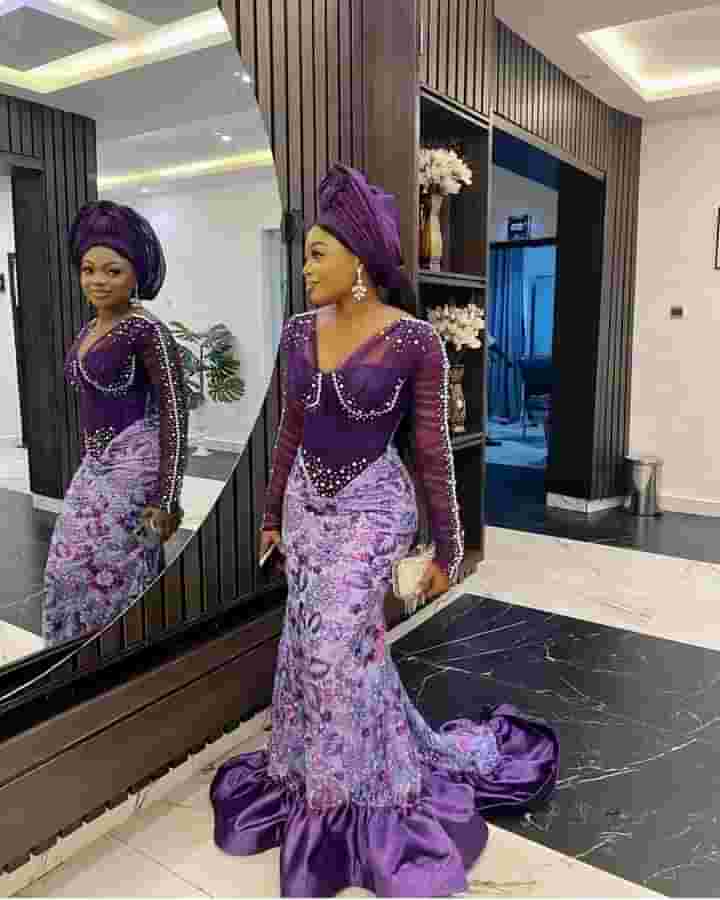Stunning And Best Asoebi Gown Styles 2024 For Fashionistas 2